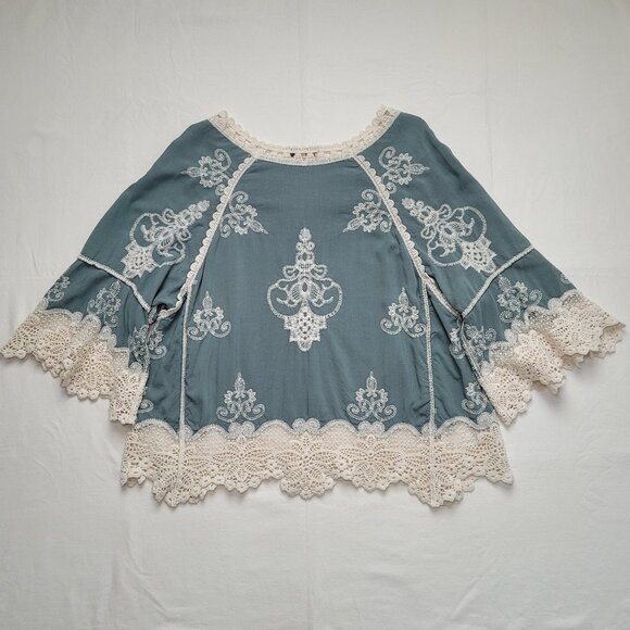 Democracy Embroidered Lace Bell Sleeve Top Boho Peasant Cottagecore Medium - Picture 2 of 12